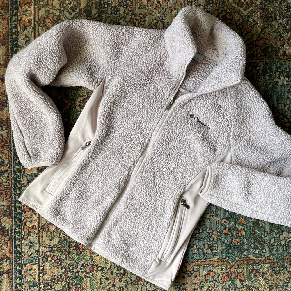 Lilac Columbia sherpa zip up jacket size M